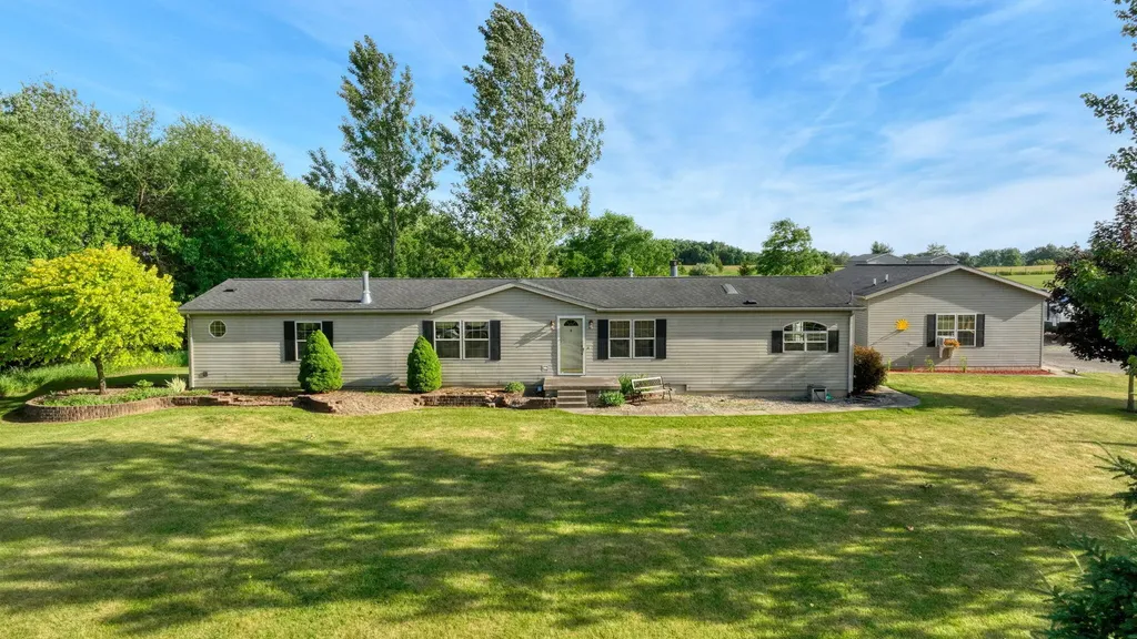 13465 Horning Road Norvell Township MI 49230