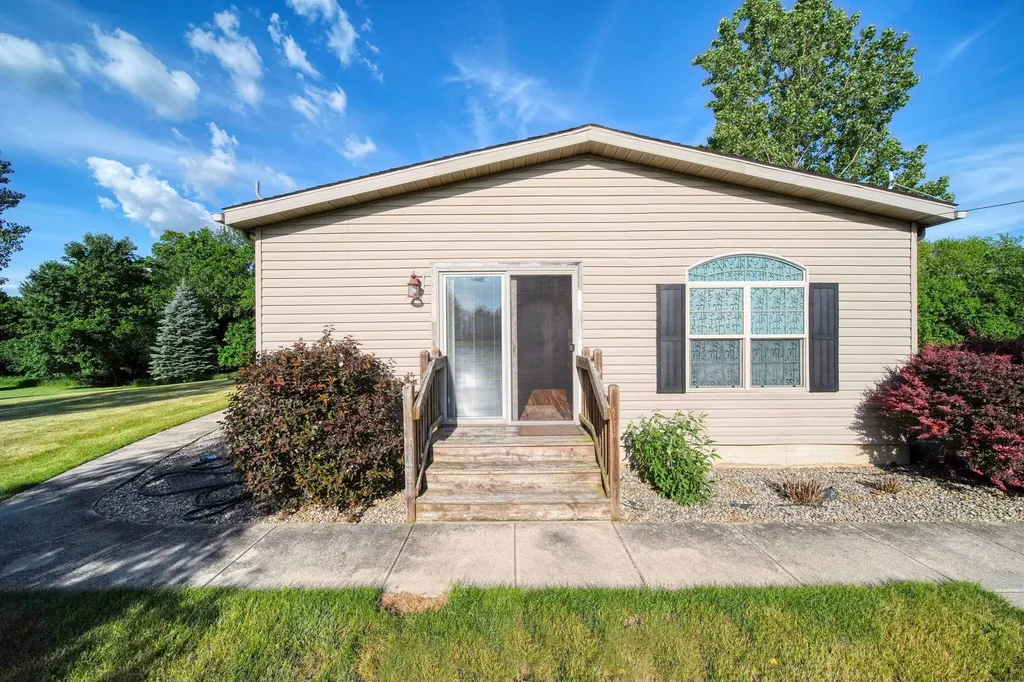 13465 Horning Road Norvell Township MI 49230