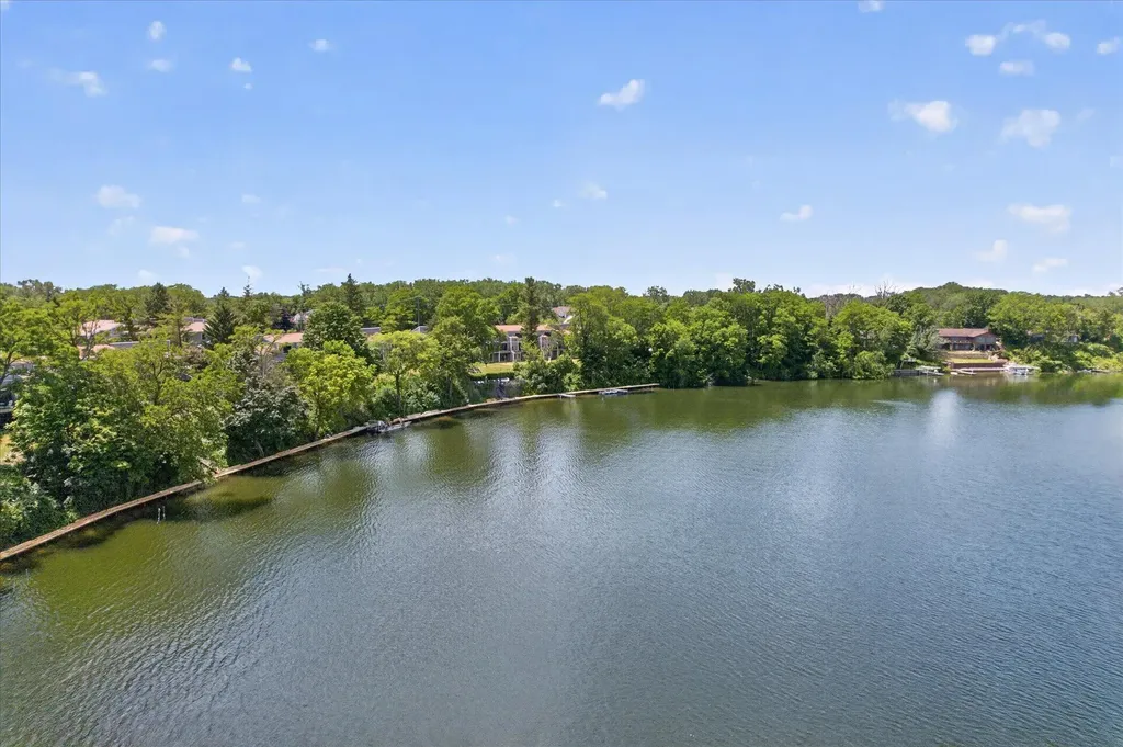 9579 Harbour Cove Court Ypsilanti Charter Township MI 48197