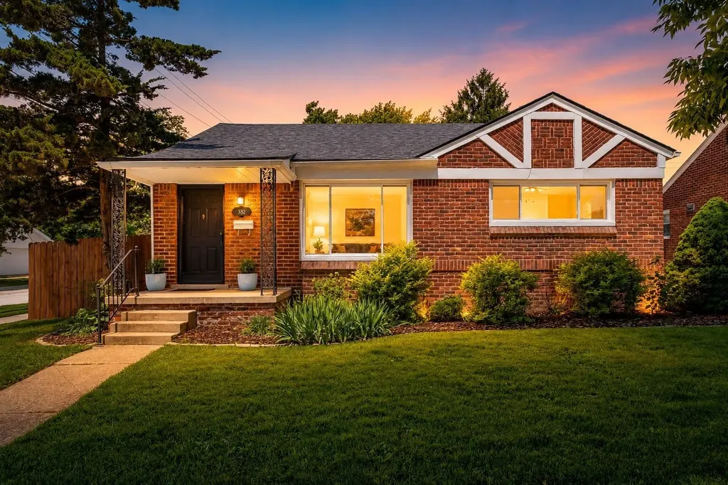 332 Normandy Road Royal Oak City MI 48073
