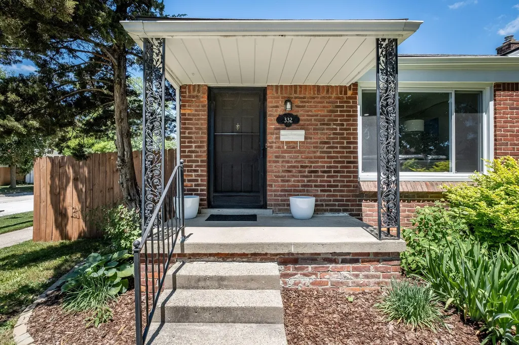 332 Normandy Road Royal Oak City MI 48073