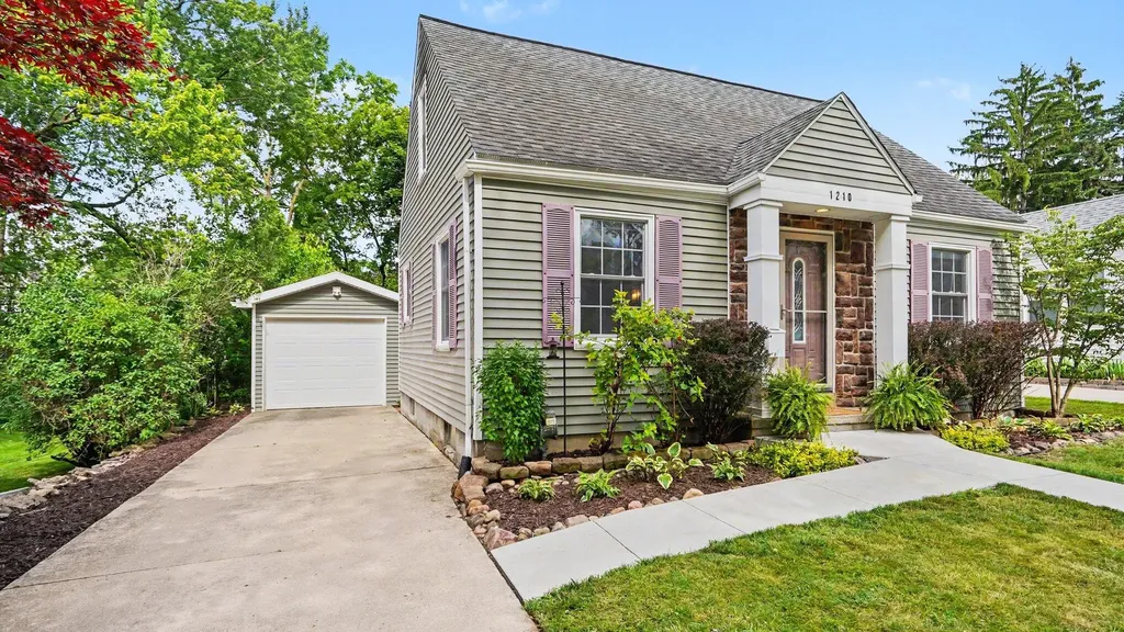 1210 Prescott Avenue Ann Arbor City MI 48103