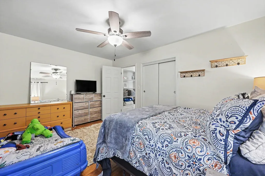 225 Smith Avenue Milan City MI 48160