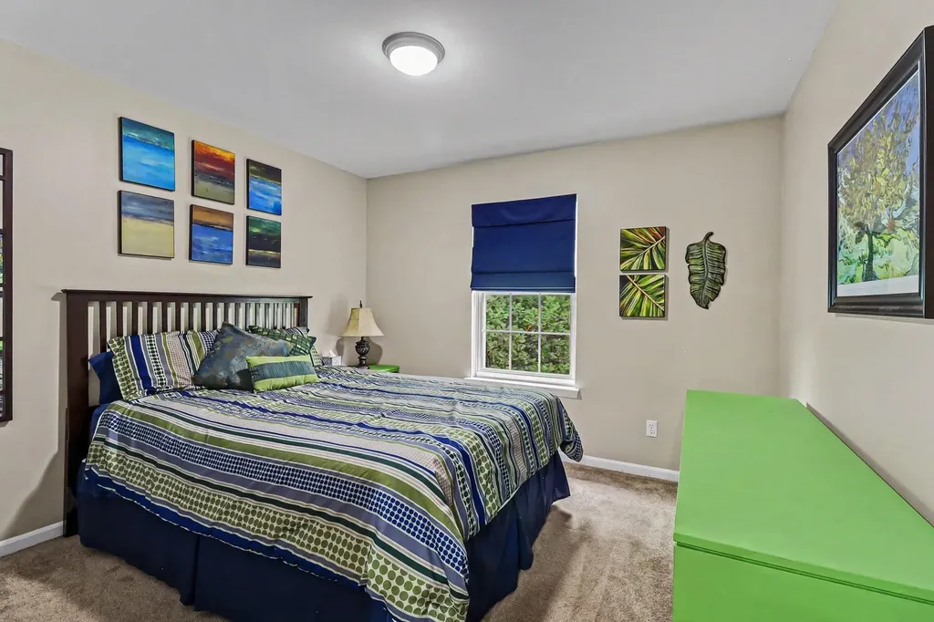 107 S Vista Auburn Hills City MI 48326