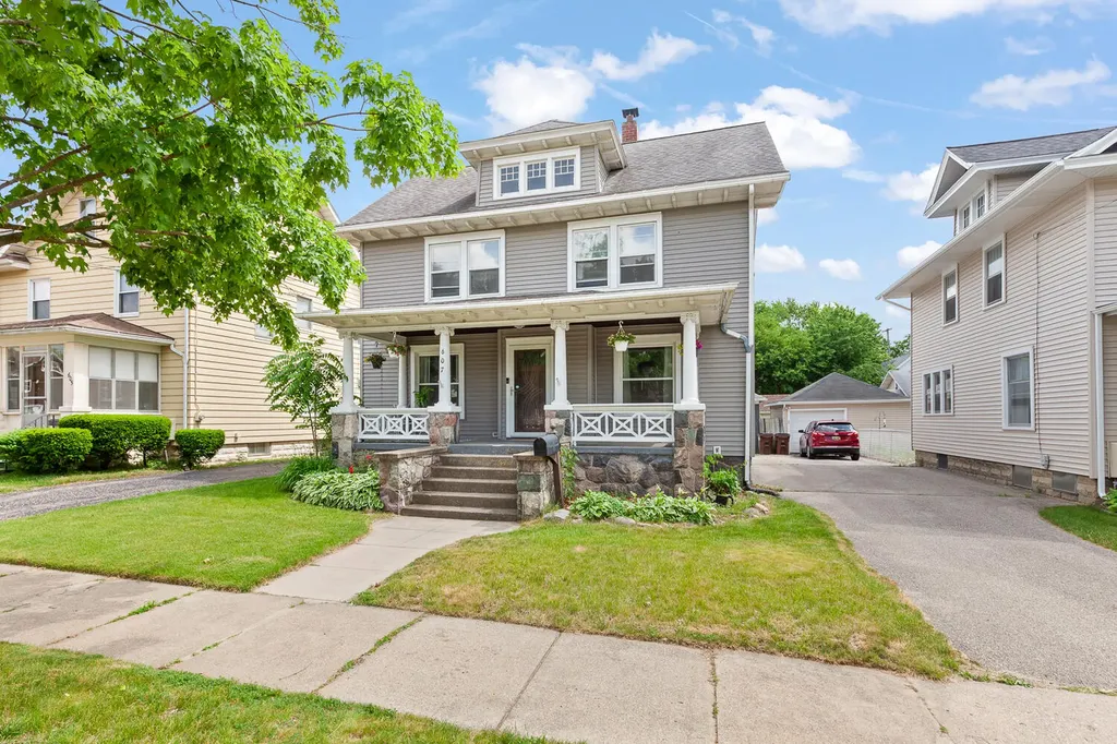 607 Harwood Street Jackson City MI 49203