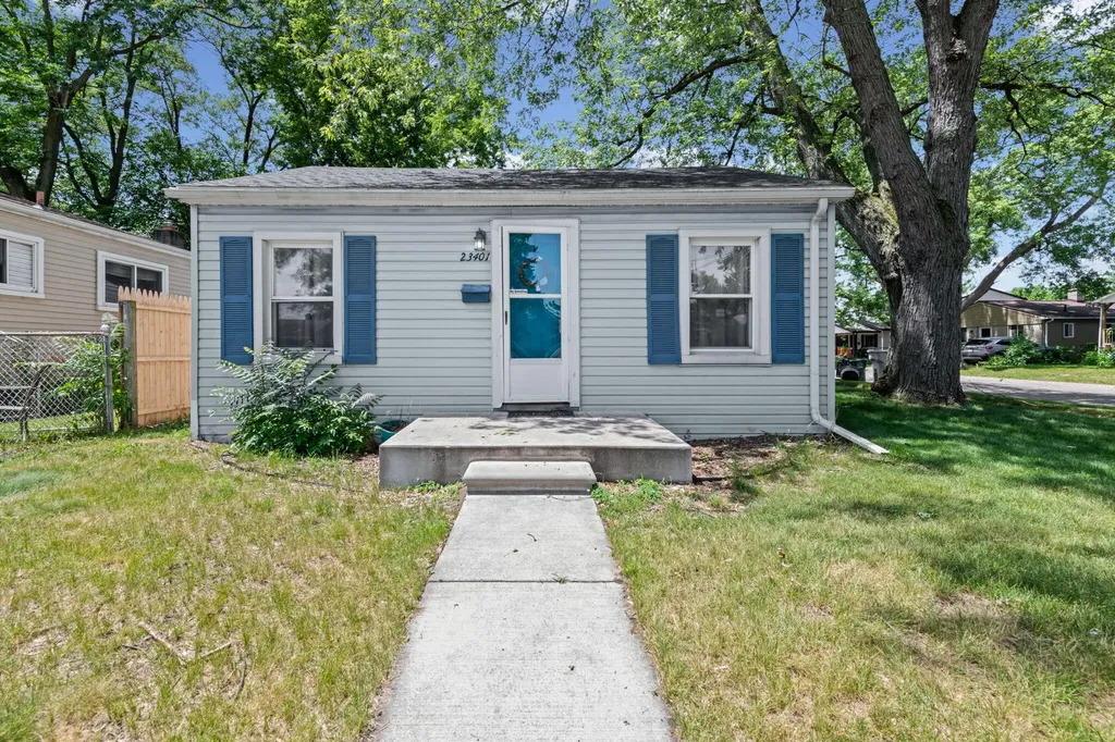 23401 Powell Hazel Park City MI 48030