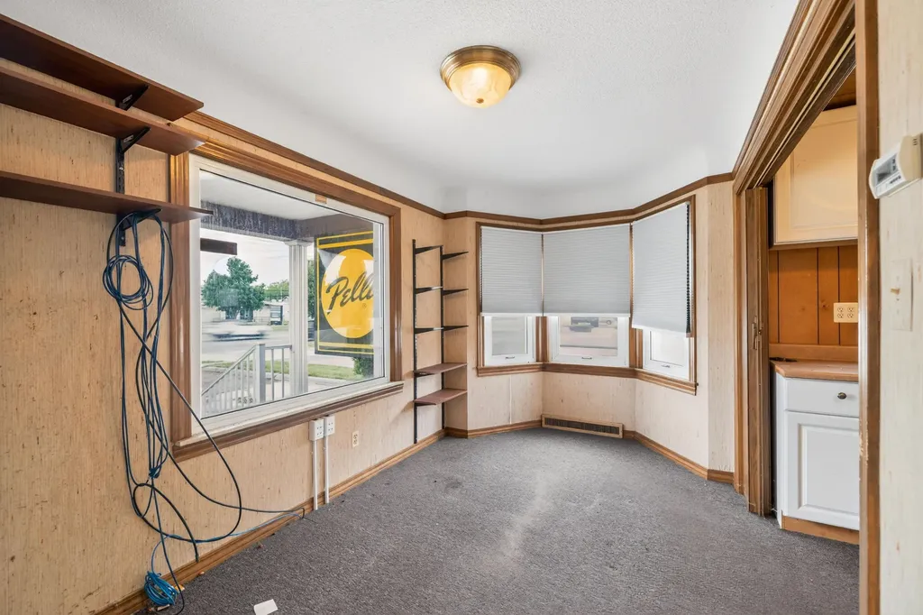 3829 West Road Trenton City MI 48183