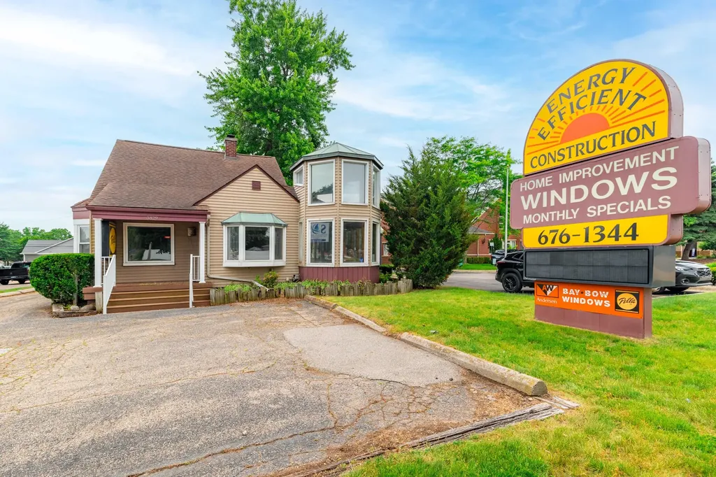 3829 West Road Trenton City MI 48183