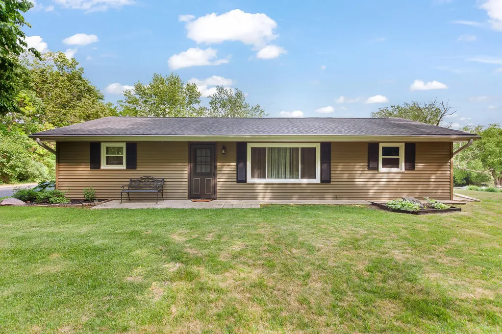 216 Lake Hills Drive Pulaski Township MI 49237