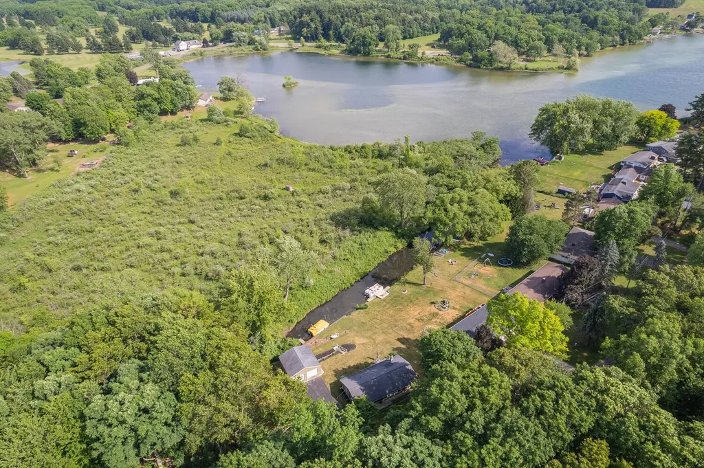 216 Lake Hills Drive Pulaski Township MI 49237