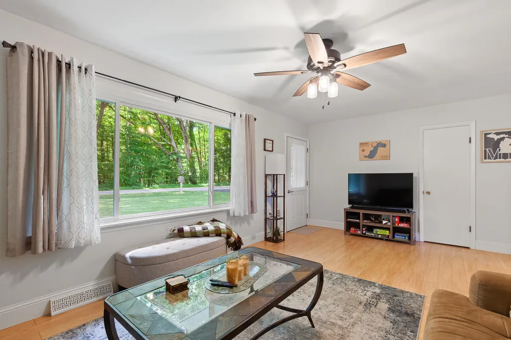 216 Lake Hills Drive Pulaski Township MI 49237