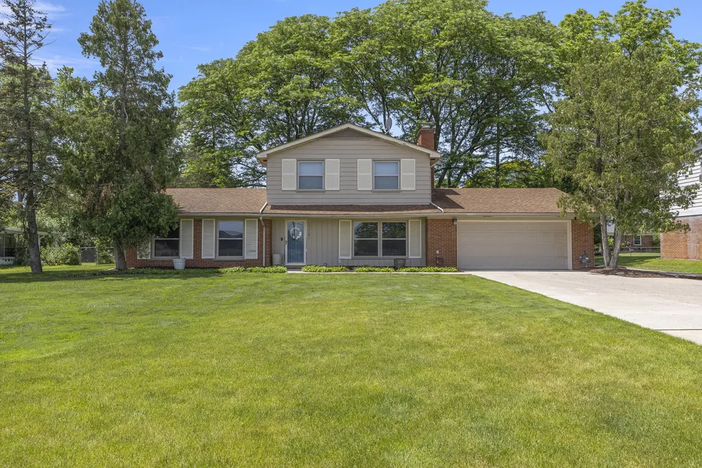 26181 Middlebelt Road Farmington Hills City MI 48334