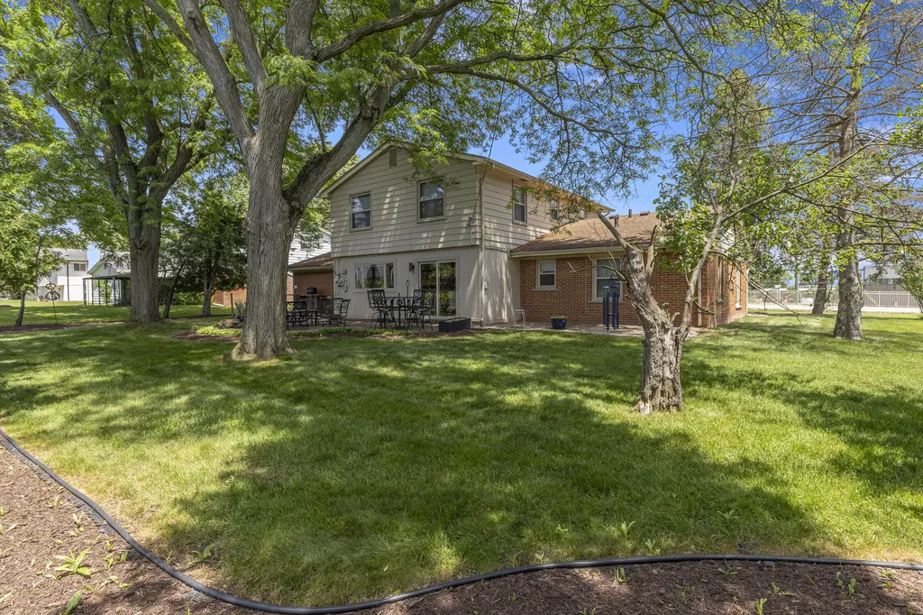 26181 Middlebelt Road Farmington Hills City MI 48334