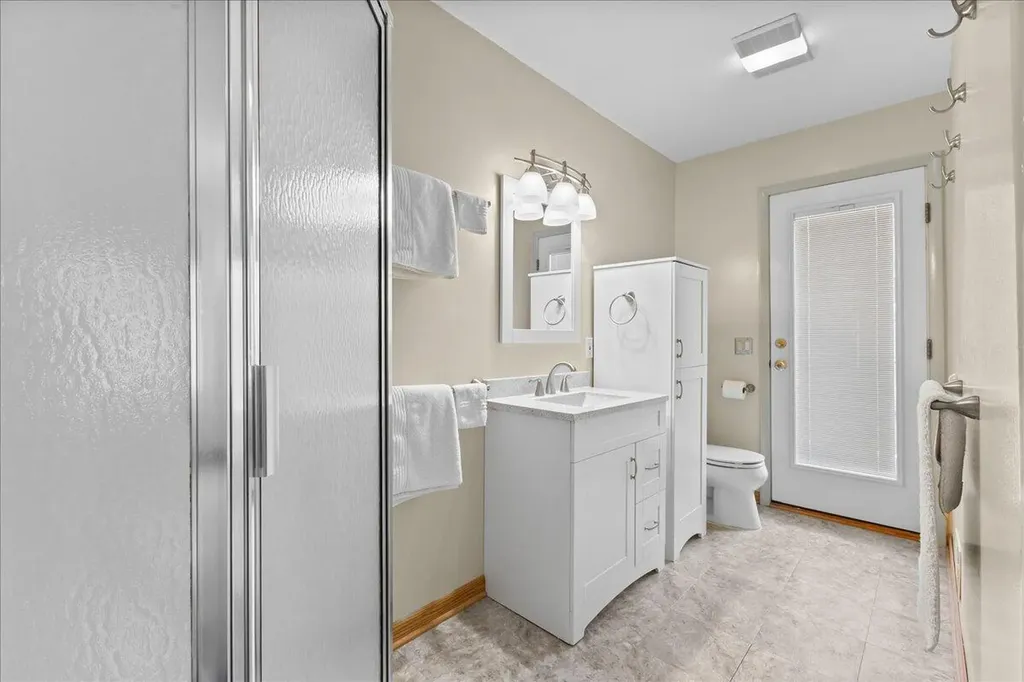 681 Archwood Drive Ann Arbor City MI 48103