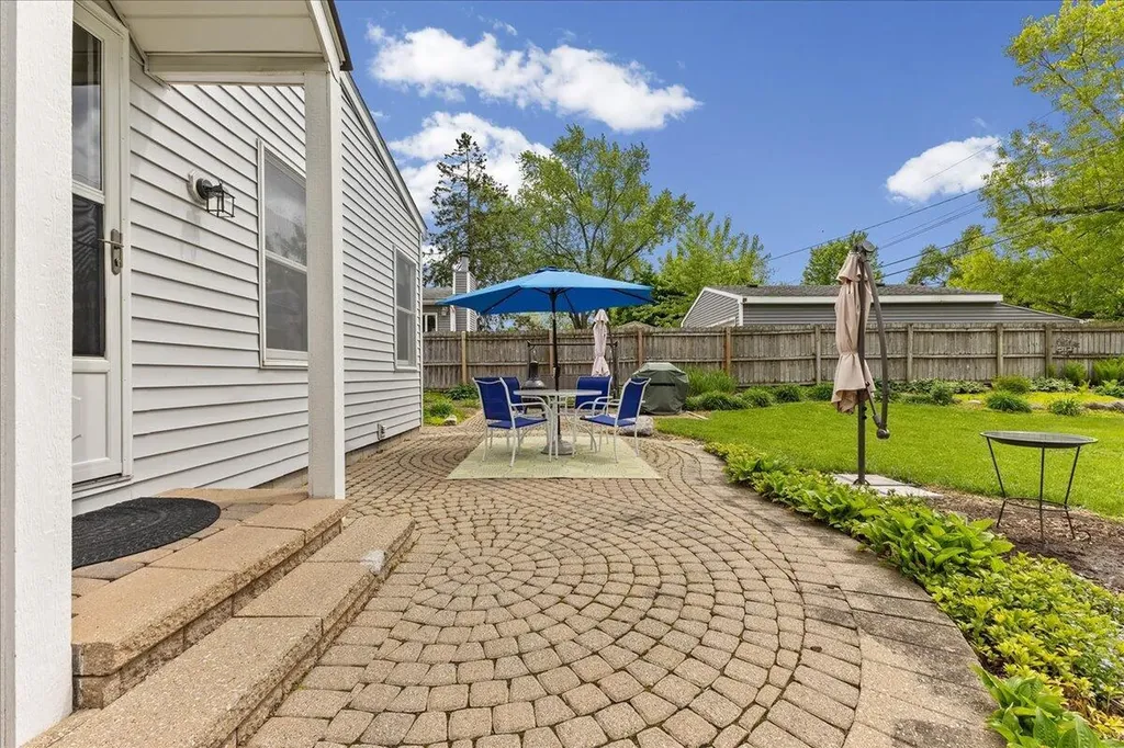 681 Archwood Drive Ann Arbor City MI 48103