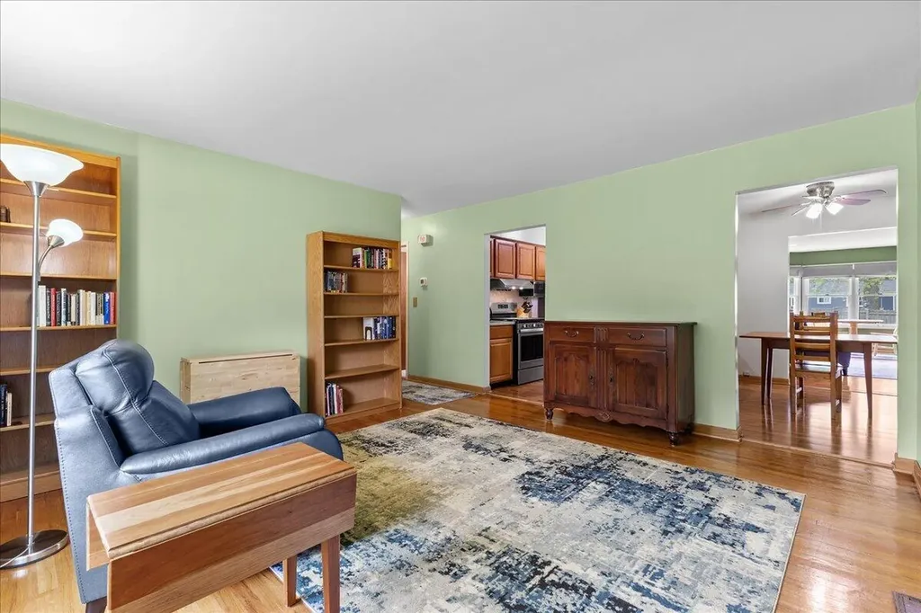 681 Archwood Drive Ann Arbor City MI 48103