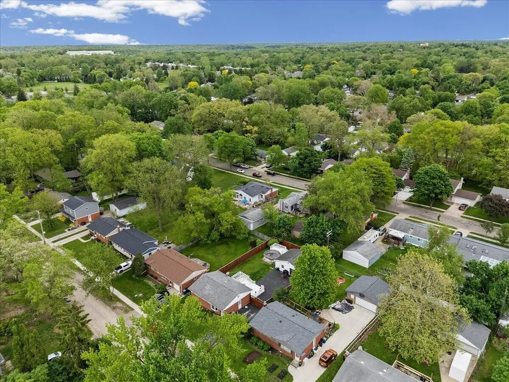 681 Archwood Drive Ann Arbor City MI 48103