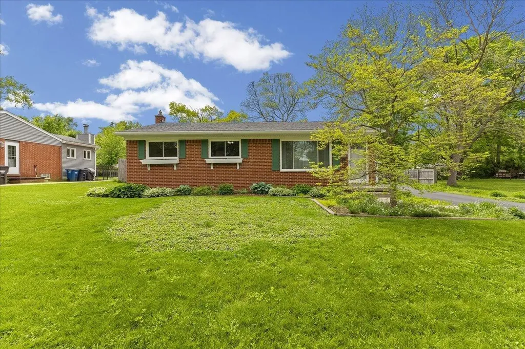 681 Archwood Drive Ann Arbor City MI 48103