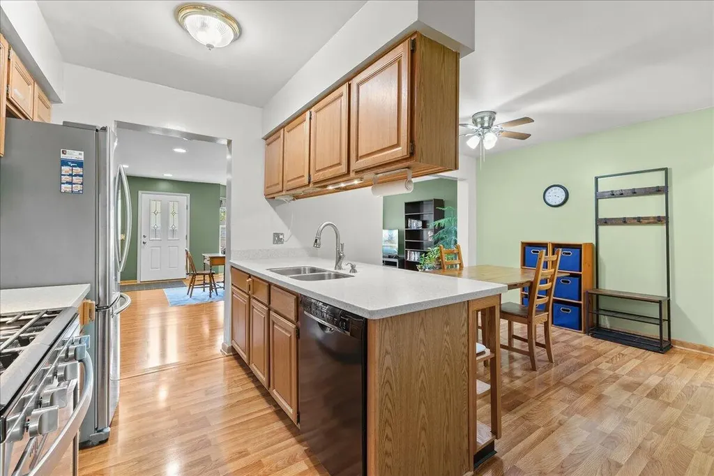 681 Archwood Drive Ann Arbor City MI 48103