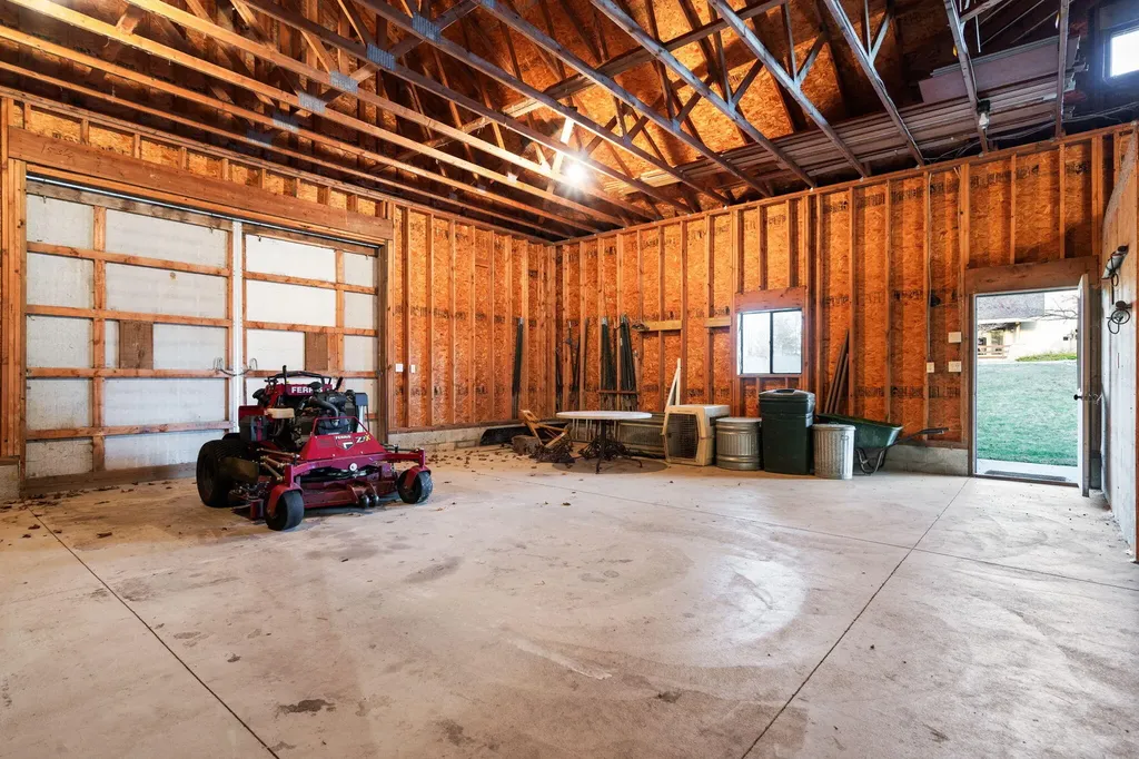 5665 Braun Road Saline Township MI 48176
