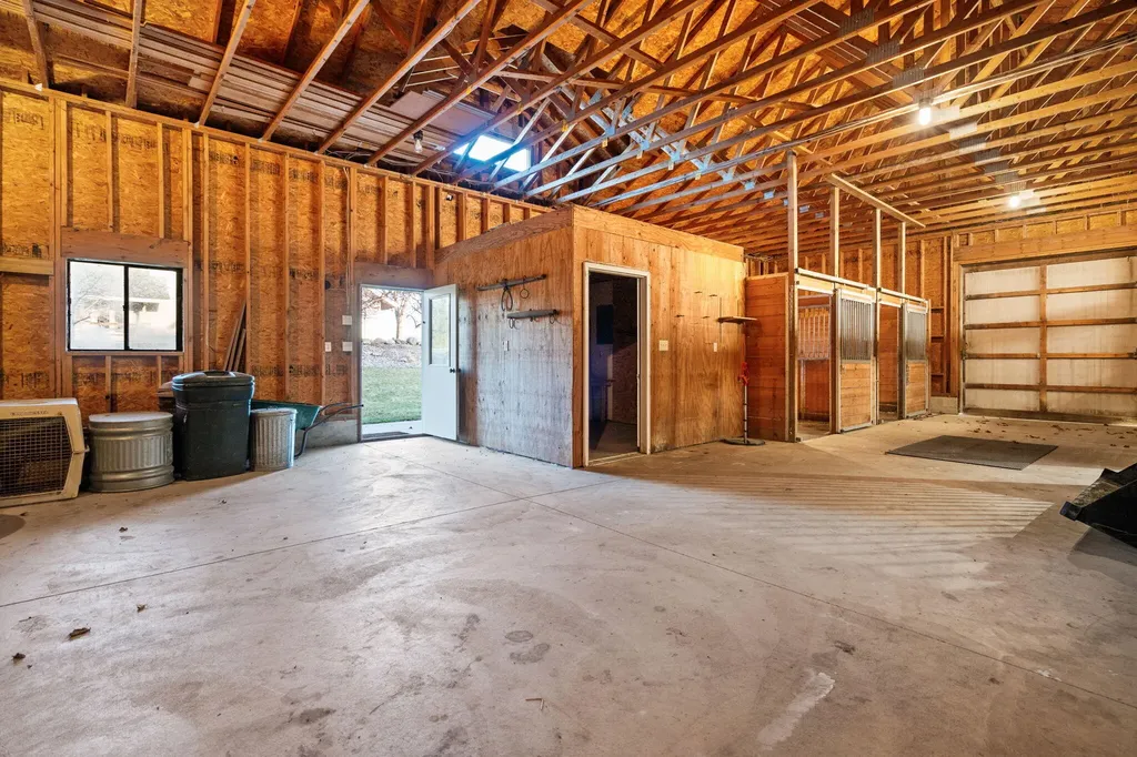 5665 Braun Road Saline Township MI 48176