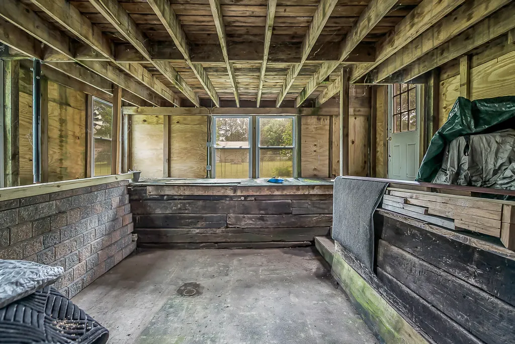 4338 Swarthout Road Hamburg Township MI 48169