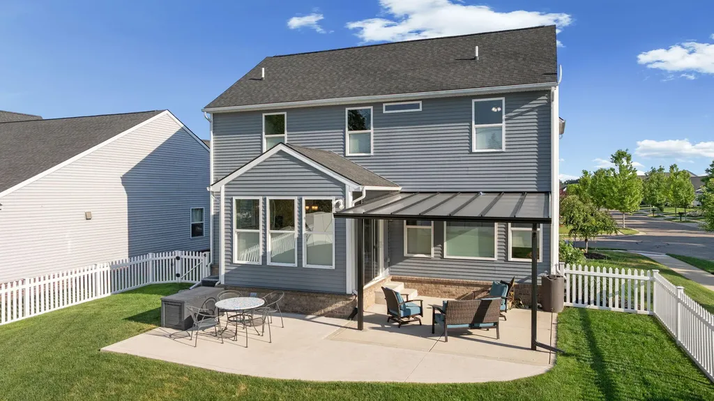 3088 Madison Street Wixom City MI 48393