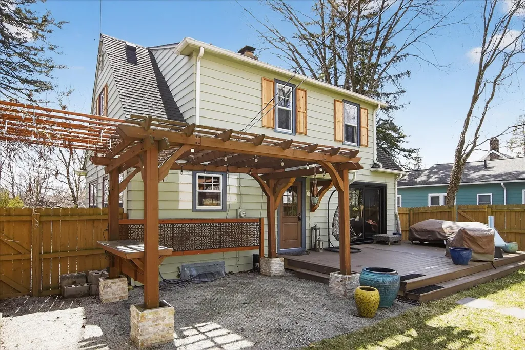 1732 Jackson Avenue Ann Arbor City MI 48103