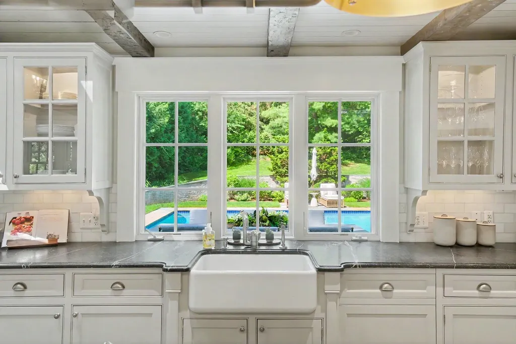 540 Rock Creek Drive Ann Arbor Charter Township MI 48104