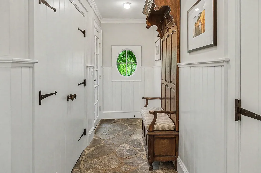540 Rock Creek Drive Ann Arbor Charter Township MI 48104