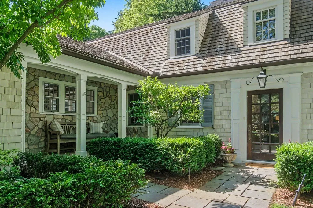 540 Rock Creek Drive Ann Arbor Charter Township MI 48104