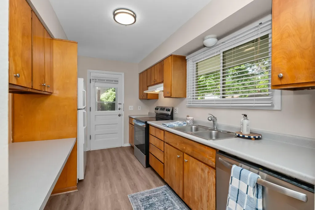 1025 Western Drive Ann Arbor City MI 48103