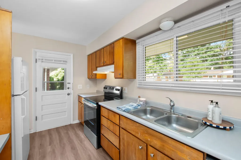 1025 Western Drive Ann Arbor City MI 48103