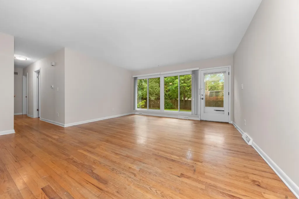 1025 Western Drive Ann Arbor City MI 48103