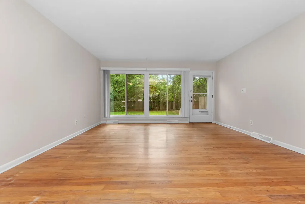 1025 Western Drive Ann Arbor City MI 48103