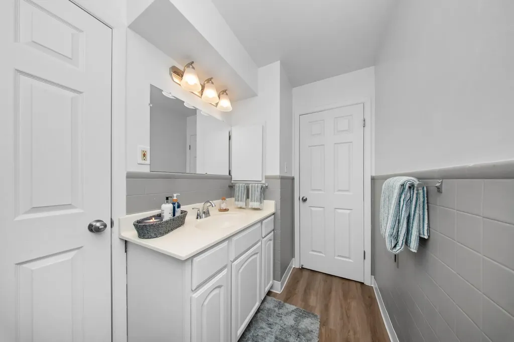 1025 Western Drive Ann Arbor City MI 48103