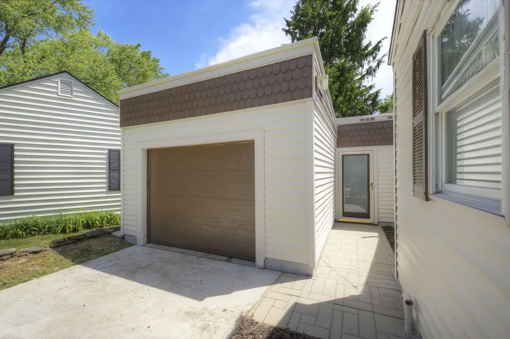 2931 Shady Lane Ann Arbor City MI 48104