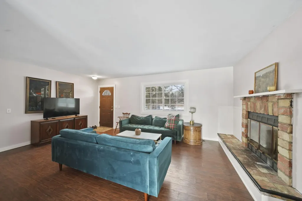 6112 Bemis Road Augusta Charter Township MI 48197