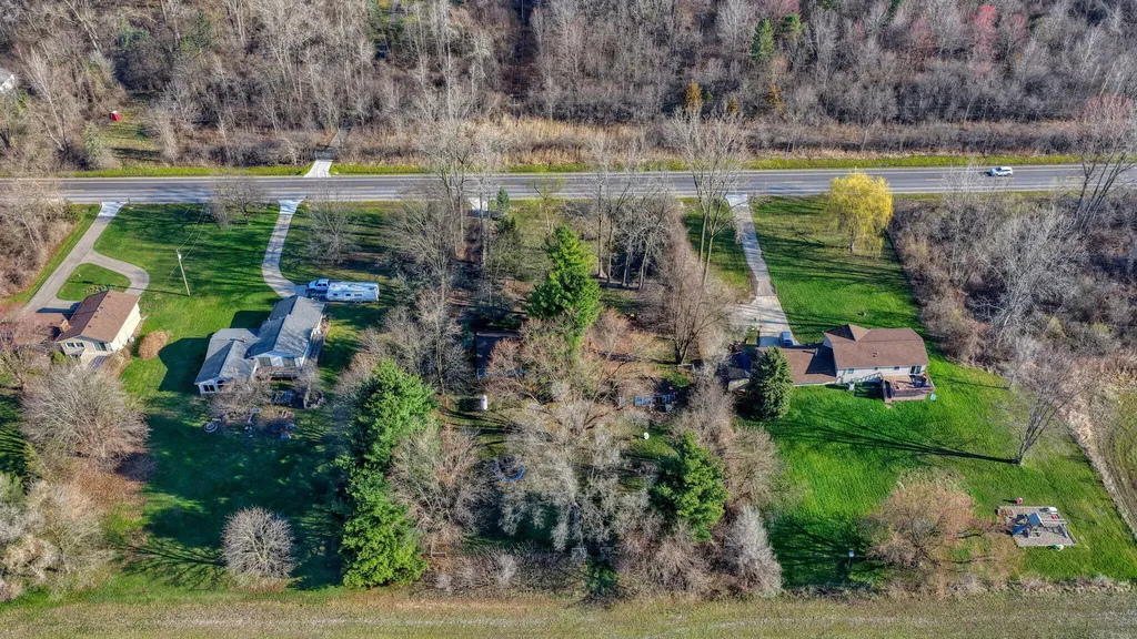 6112 Bemis Road Augusta Charter Township MI 48197