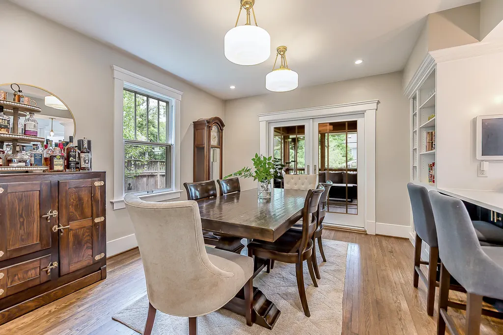 1303 S Forest Avenue Ann Arbor City MI 48104