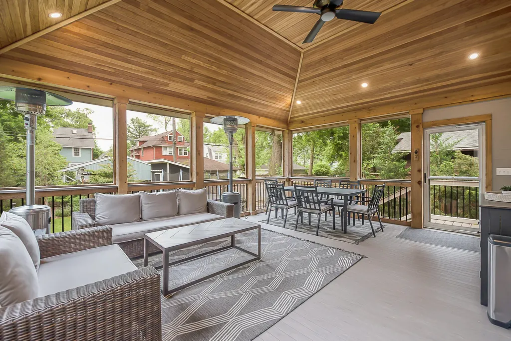 1303 S Forest Avenue Ann Arbor City MI 48104