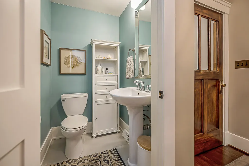 1303 S Forest Avenue Ann Arbor City MI 48104