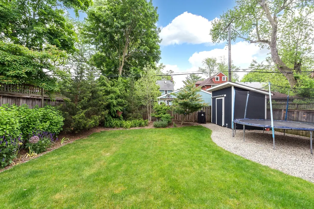 1303 S Forest Avenue Ann Arbor City MI 48104