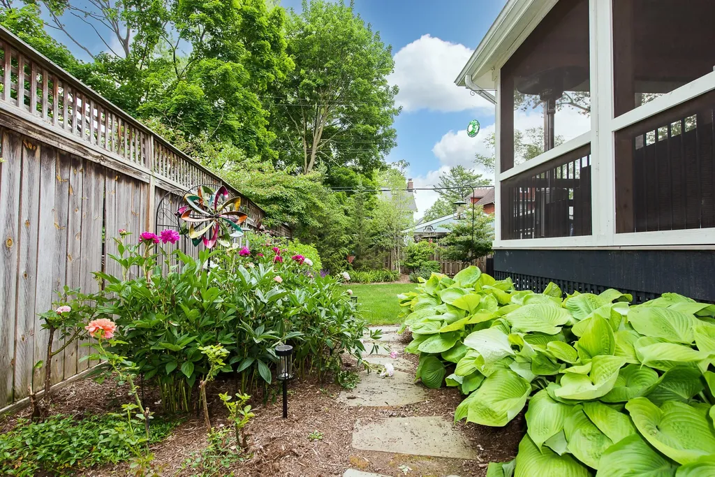 1303 S Forest Avenue Ann Arbor City MI 48104