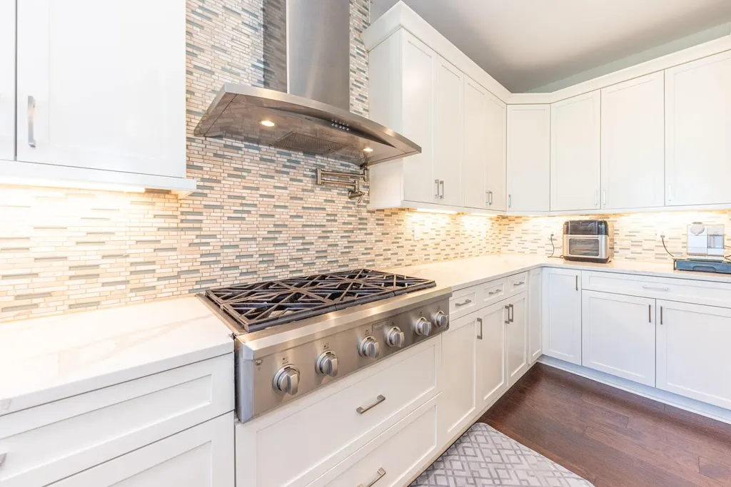 2376 Westbrooke Circle S Ann Arbor Charter Township MI 48105