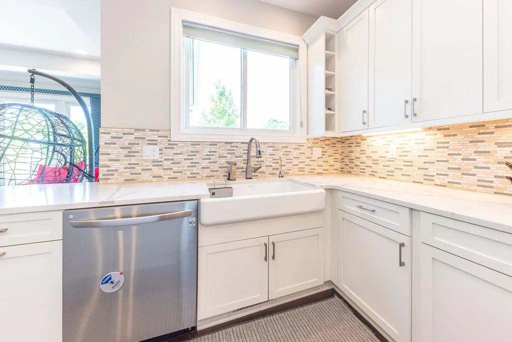 2376 Westbrooke Circle S Ann Arbor Charter Township MI 48105