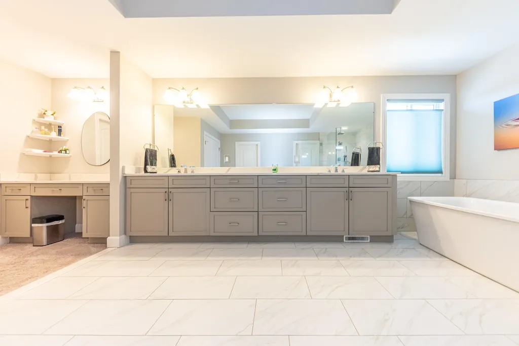 2376 Westbrooke Circle S Ann Arbor Charter Township MI 48105