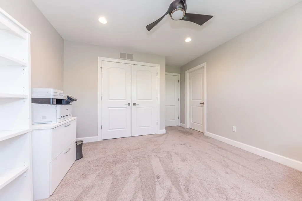 2376 Westbrooke Circle S Ann Arbor Charter Township MI 48105