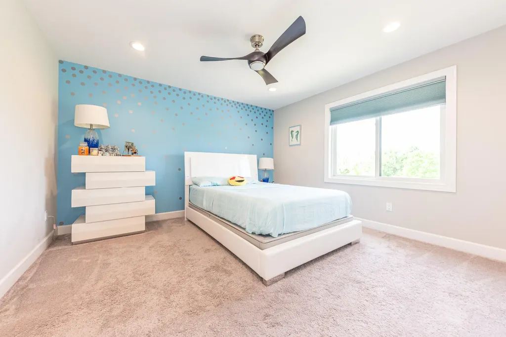2376 Westbrooke Circle S Ann Arbor Charter Township MI 48105