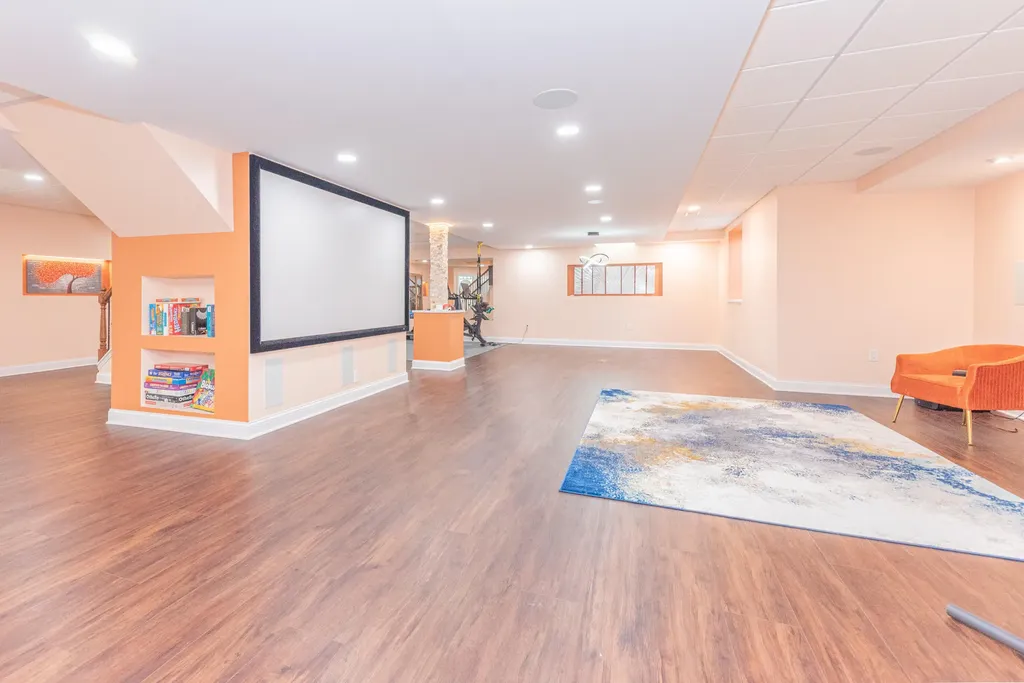 2376 Westbrooke Circle S Ann Arbor Charter Township MI 48105